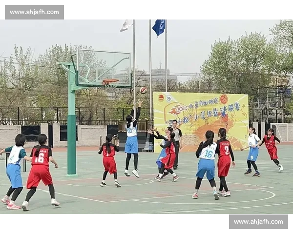 北京市中小学生篮球联赛落幕,志成小学女队、少年宫双冠登顶 北京市中小学生篮球联赛落幕,志成小学女队、少年宫双冠登顶