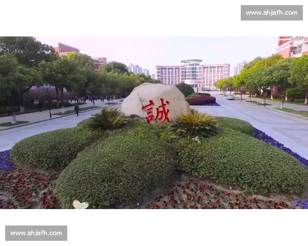 天一校长金句刷屏!这些饱含深情的话语,让师生热泪盈眶 天一校长金句刷屏!这些饱含深情的话语,让师生热泪盈眶