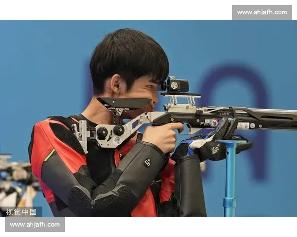 盛李豪全运封王:射击赛场的 “热力引擎” 盛李豪全运封王:射击赛场的 “热力引擎”